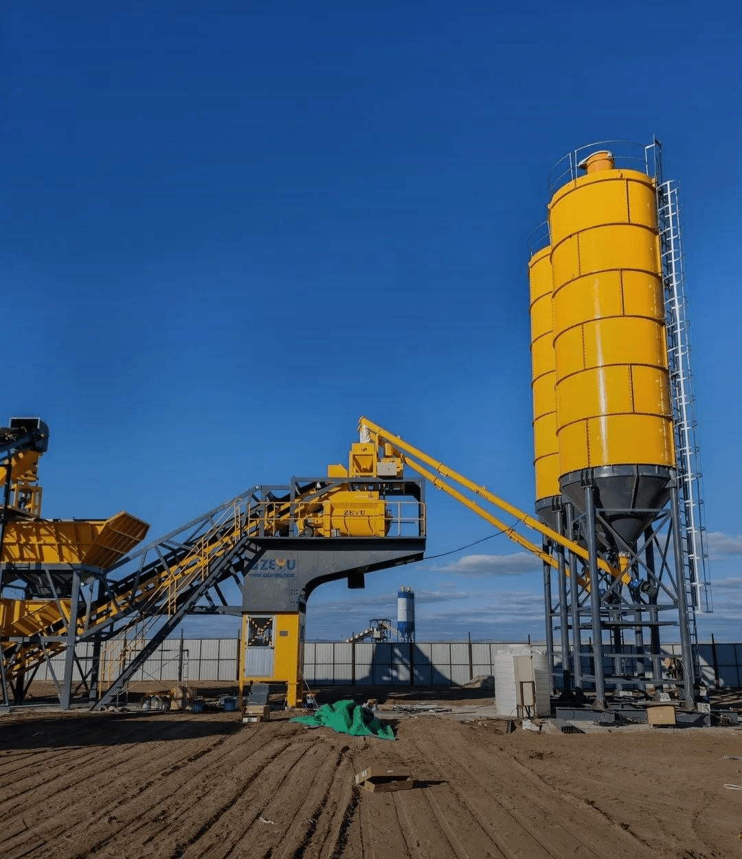 Industrial High-Capacity Concrete Batching Plant